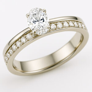 טבעת אירוסין 1 קראט אובלי 14K